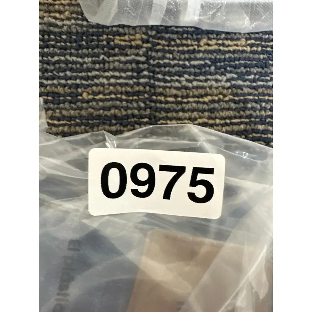 American Eagle Outfitters sale pair